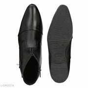 Stalag  Black Solid Flat Boots For Men