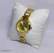 New Fancy Solid Dial Attractive Metal Chain Attractive Bracelet Analog Watch for  Women