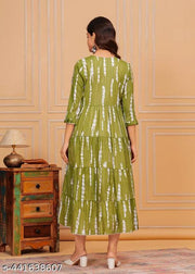 Women Embroidered  Anarkali kurti