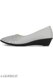 SUPER FANCY Latest Collection, Comfortable Ethnic Sandal Fashionable Bellies For Women's and Girl's Bellies for Women Grey Color