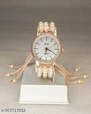 WHITE BEAD BRACELET TYPE WATCH