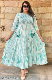 Woman printed embriodiy Gowen Rama green