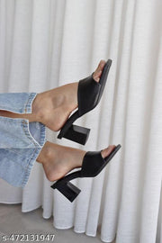 Women fancy flat sandals