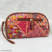 D shape clutch