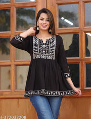 SHORT KURTIS