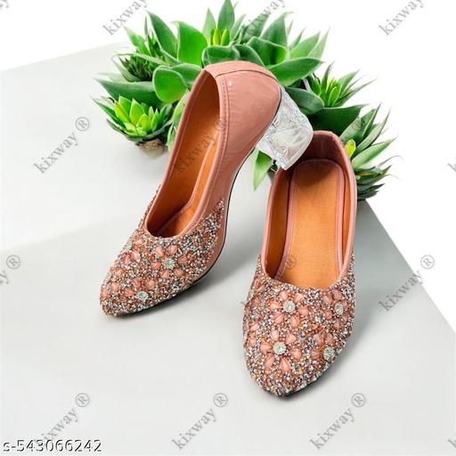 Colorful Women Juttis & Mojaris