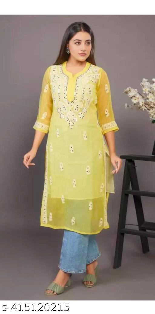 Chiikankari Kurti