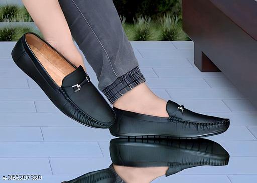 NEW TRENDY BLACK LOAFER