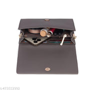 RESHU 6 card slot premium PU leather with heart batch fitting  zipper hand purse for women