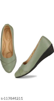SUPER FANCY Latest Collection, Comfortable Ethnic Sandal Fashionable Bellies For Women's and Girl's Bellies for Women Green Color