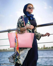 Trendy And Fashionable Tote Bag | Stylish Crocodile Texture Handbag | Classy Daily Companion Shoulder Bag | Travel Type Tote Handbag For Women's & Girls.