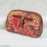 D shape clutch