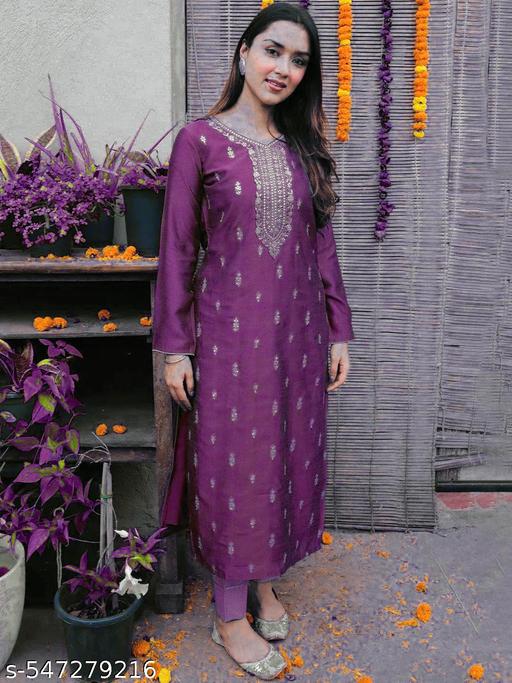 SURPANTH Women Floral Motifs Sequins Work Kurta (WINE)