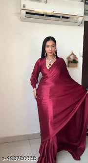 Bollywood plen saree with blouse