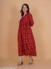 INDIANIC Women Rayon Floral Print Flared Kurta (Red)