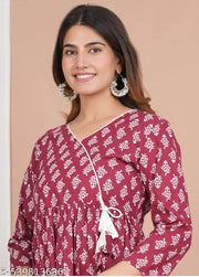 NEW LOOK KURTA/Classic Designer Women kurta/tranding gown/letest kurta/flower gown/new look kurta