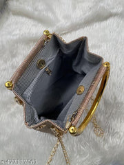 Beautiful sling bag,Trendy sling bag,Fashion sling bag, designer sling bag, waterproof sling bag,Modern sling bag,Fashion Sling Bag,Women's Sling Bag,Small Sling Bag,Casual Sling Bag,Trendy Sling Bag,Stylish Sling Bag, Clutches bag hand bag