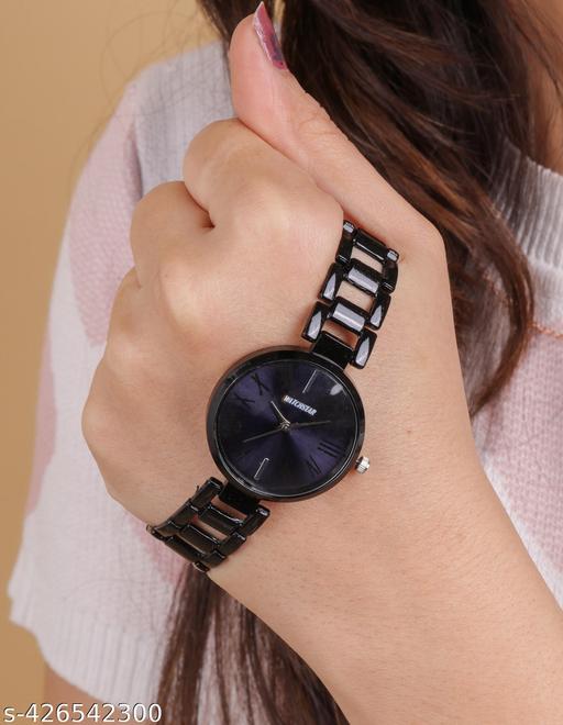 New Fancy Solid Dial Attractive Metal Chain  Analog Watch for Women