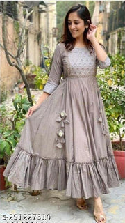 Lurecx_101 Embroidery Grey Gown