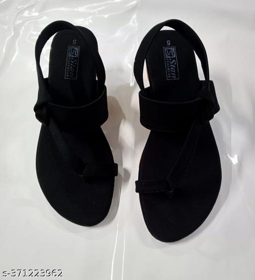 Modern flat slippers