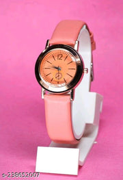 New trendy leather belt watches for women analog watches for girls