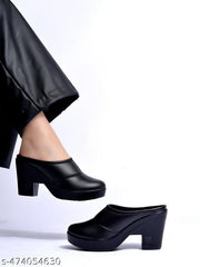Shoetopia Solid Round Toe Black Pumps For Women & Girls