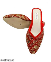 Heel red bell wedding