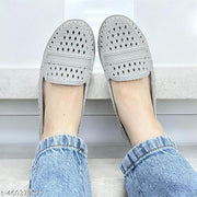 women shoes / girls shoes / Bellies / casual shoes / Waterproof shoes