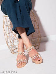 Women flat sandal