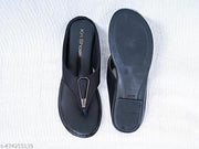 Flexible Woman Black Flat