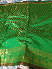 NAME: WARDA SAREES BANARASI JHALK STONE