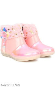 Kids boots