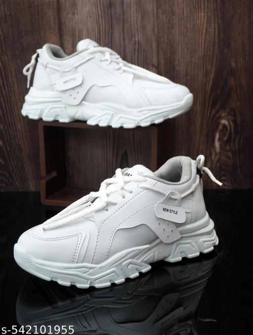 Modern trendy sneakers shoes for girls