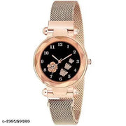 Maune Hub Women's Casual Dial Magnetic Strap Analog Watch