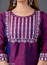Vaimiya Embroidered Straight Kurti For Women