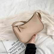 Girls trending sling bag good looking bags