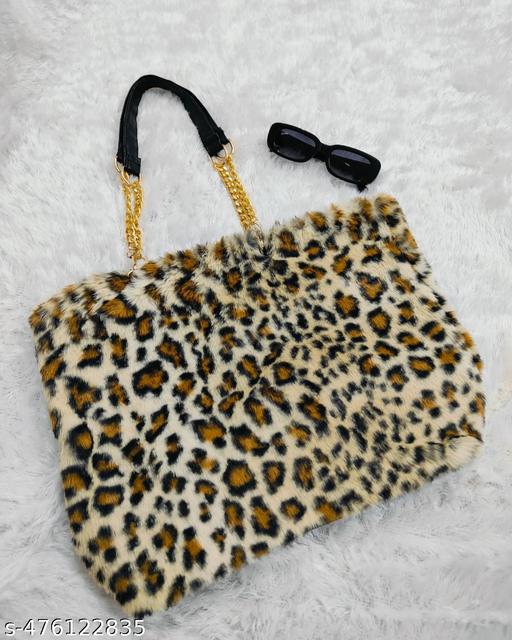 Luxurious Tiger Fur Tote Bag – Spacious, Soft, and Stylish with a Single Zipper Pocket