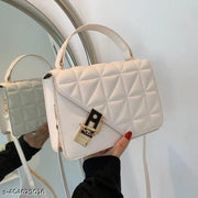 ESA BAG, Women's handbag, Quilted handbag, PU leather sling bag, Brown shoulder bag, Crossbody handbag, Ladies fashion bag, Top handle handbag, Designer handbag, Everyday purse, Stylish women's bag.