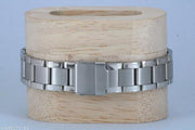 Trendy Ethnic Embossed Designer Dial Attractive Stainless Steel Chain Analog Watch for Women for Girls.