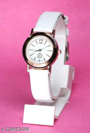 New trendy leather belt watches for women analog watches for girls
