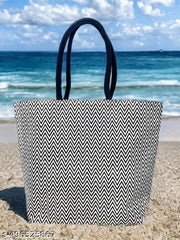 Chikk & Edgy Black Zigzag Tote – Style Meets Function!