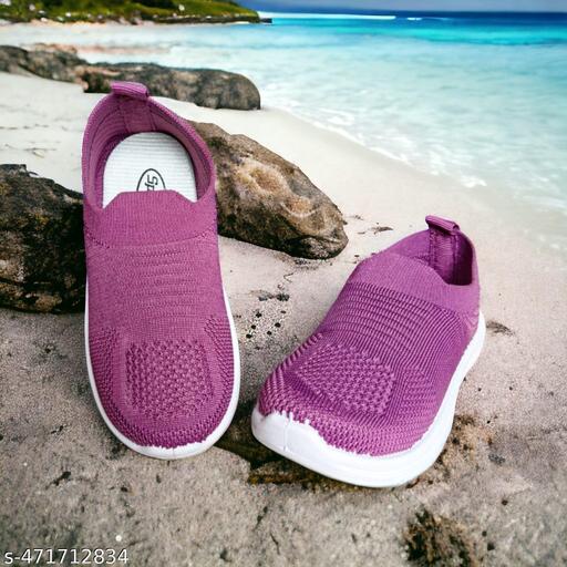 KID'S STYLISH WINTER SHOES /TRENDING SPORTS SHOES FOR CHILDREN