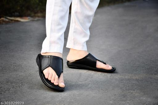REEV MEN BLACK BROWN STYLISH LATEST TRENDYSANDAL SLIPPER FOR MEN