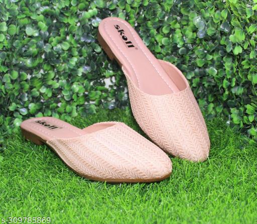 Relaxed Fabulous Women Flipflops & Slippers