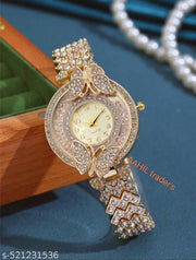 New shiny Cristal diamond Korean design analog watch for women