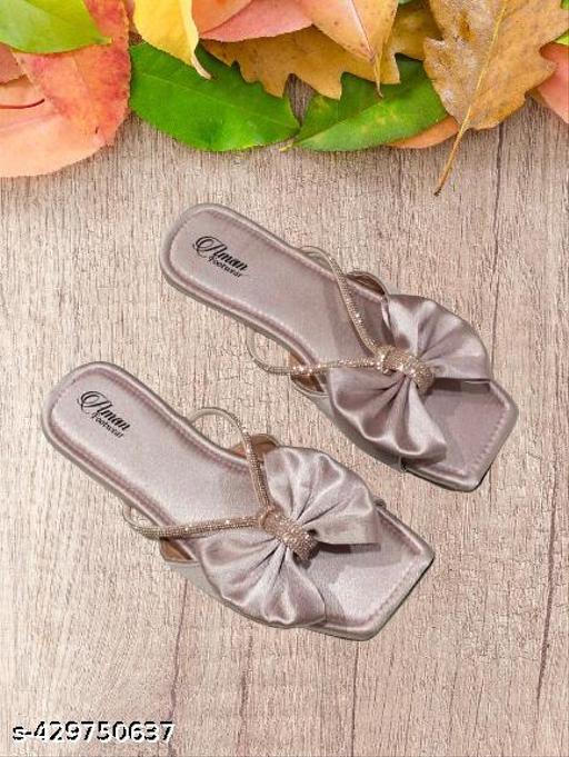 Women flat sandal