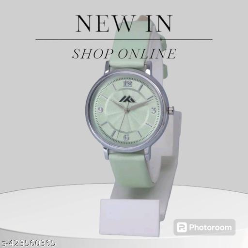Best Quality Ethnic Dial Designer Gorgeous Round Dial Analog Watches for Women