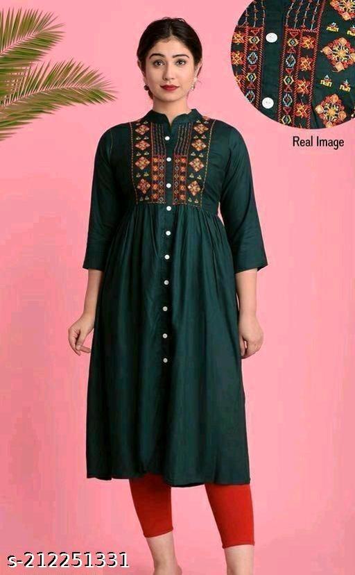 Women Embellished Viscose Rayon Anarkali Kurta