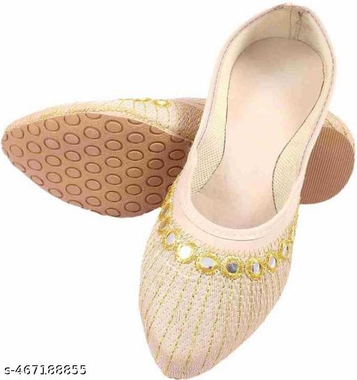 Elite Women Juttis & Mojaris
