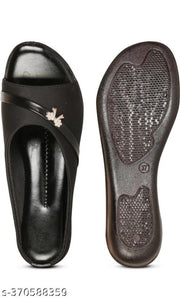H Ladies Woman Sandals Synthetic Leather Lycra Leather Flat Sandals Aadab Fashionable Women Flip flop & Slippers